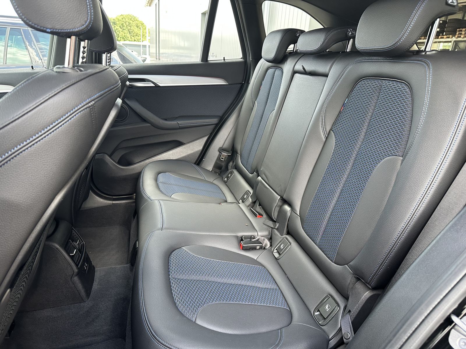 BMW X1 xDrive25d M-Sport - Samsaru's Car Outlet