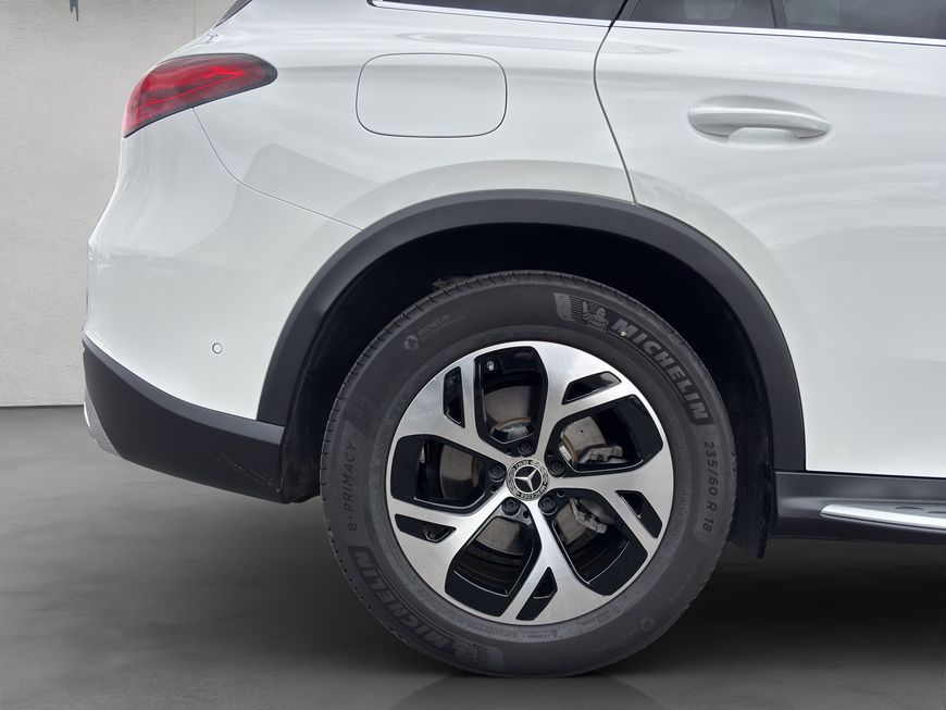 Mercedes-Benz GLC 220 d Avantgarde Adv.Plus Pano Standh. AHK T