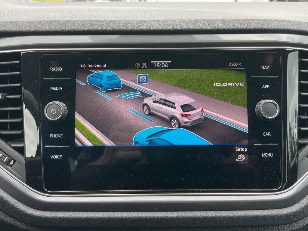 Volkswagen T-Roc 2.0 TSI SPORT 4MOTION - Samsaru's Car Outlet
