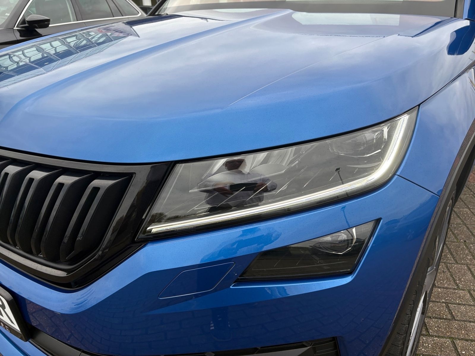 Skoda Kodiaq 2.0 TDI DSG 4x4 SPORTLINE *AHK *LED *ACC
