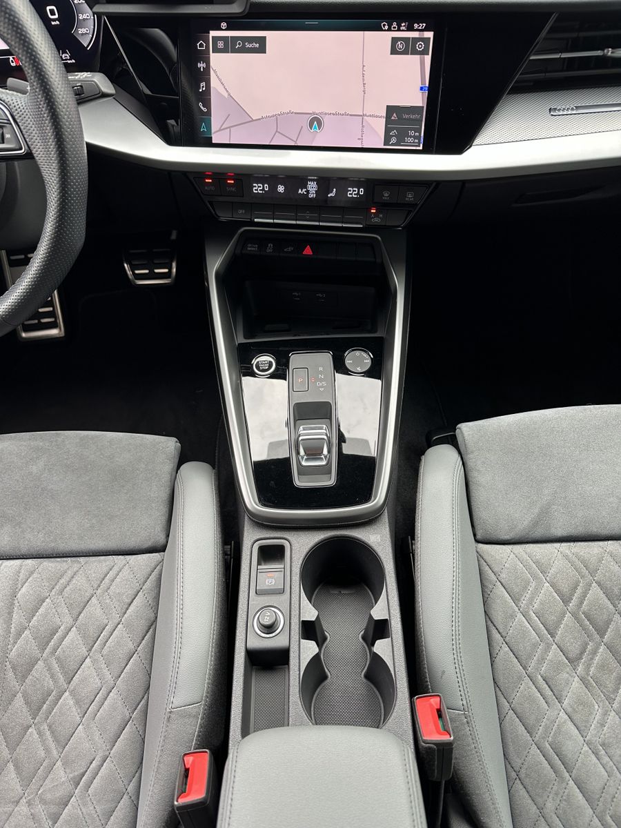Audi A3 40 TFSI e SpB S-Line NAV+LED+ACC+VCOCKPIT+1HD