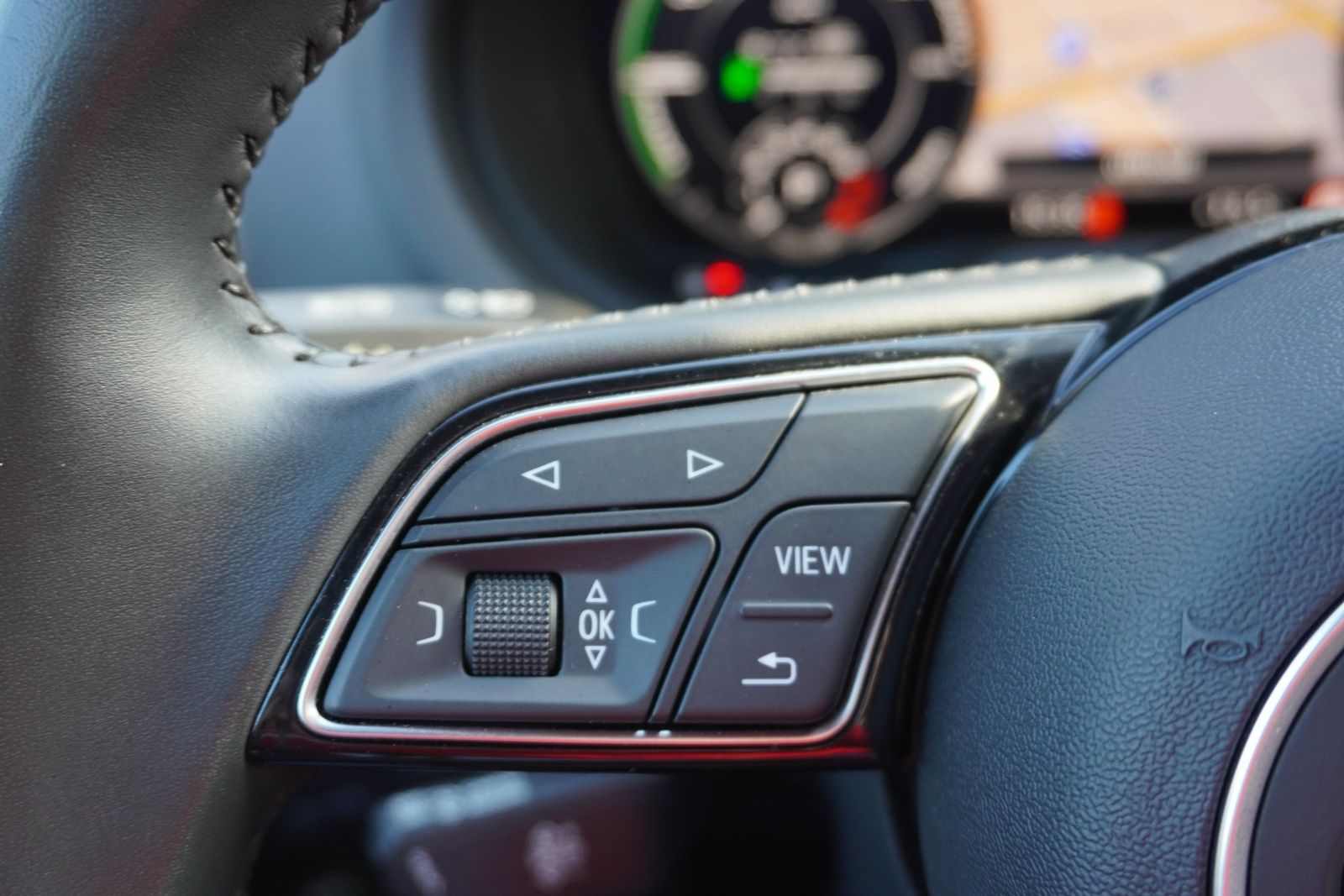 Audi A3 Sportback 40 e-tron sport S-Tronic - Samsaru's Car Outlet