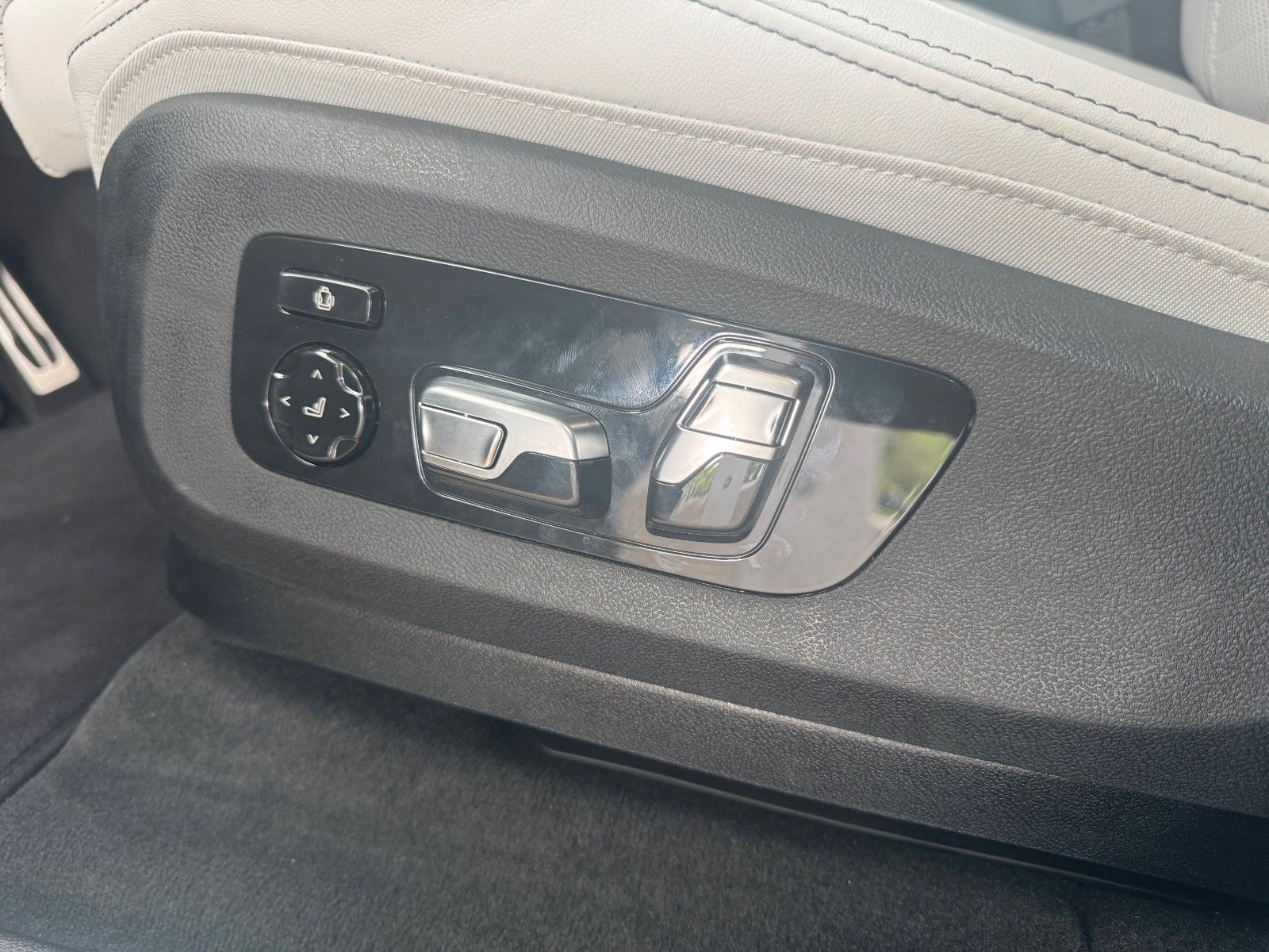 BMW X5 30d M SPORT.LUFTFEDER.SKY.SOFTCLOSE.AHK.360°