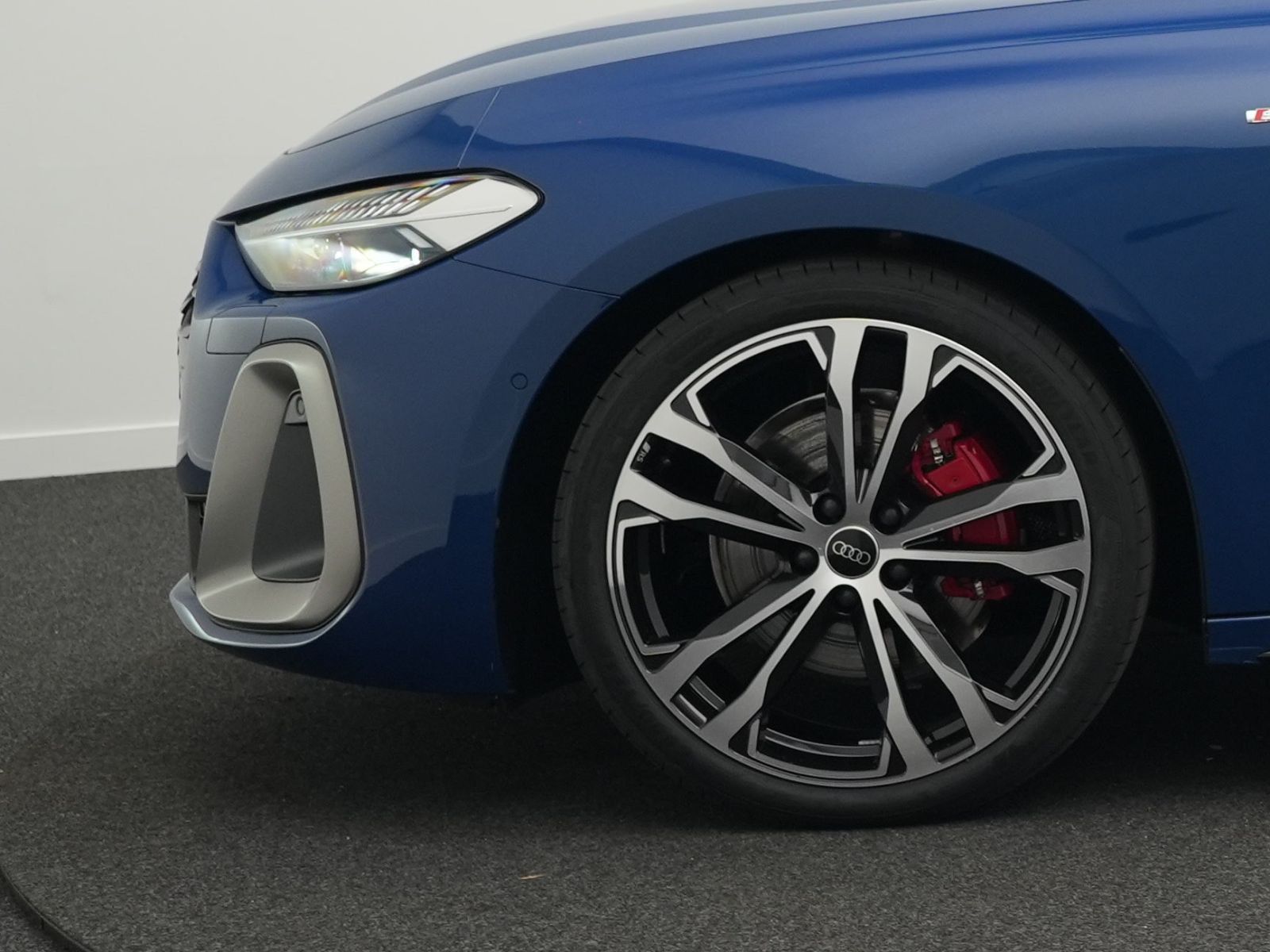 Audi A5 Avant TFSI qu. edition one S line*AHK*20''*
