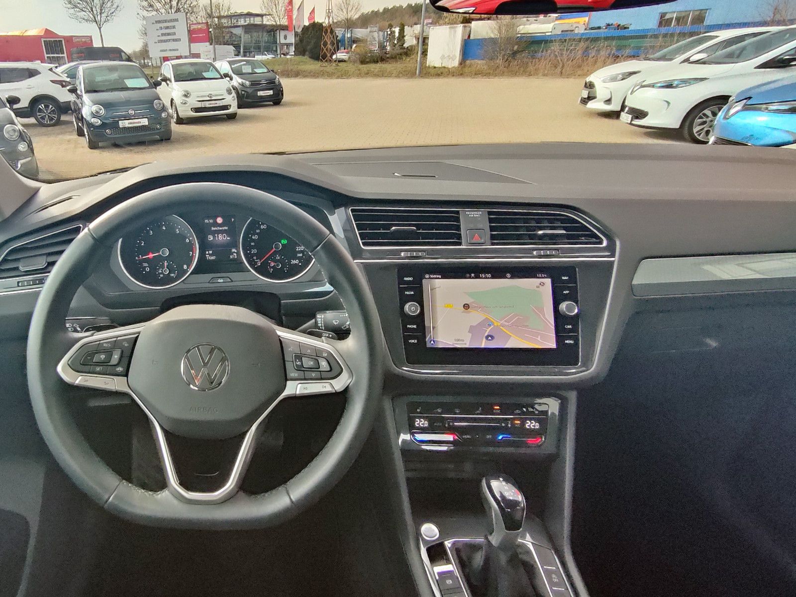 Volkswagen Tiguan 1.5 TSI Life DSG - Samsaru's Car Outlet