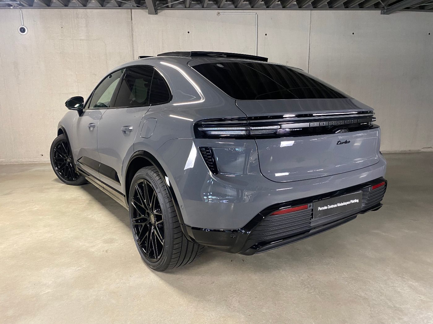 Porsche Macan Turbo | 22-Zoll RS Spyder | HA-Lenkung |