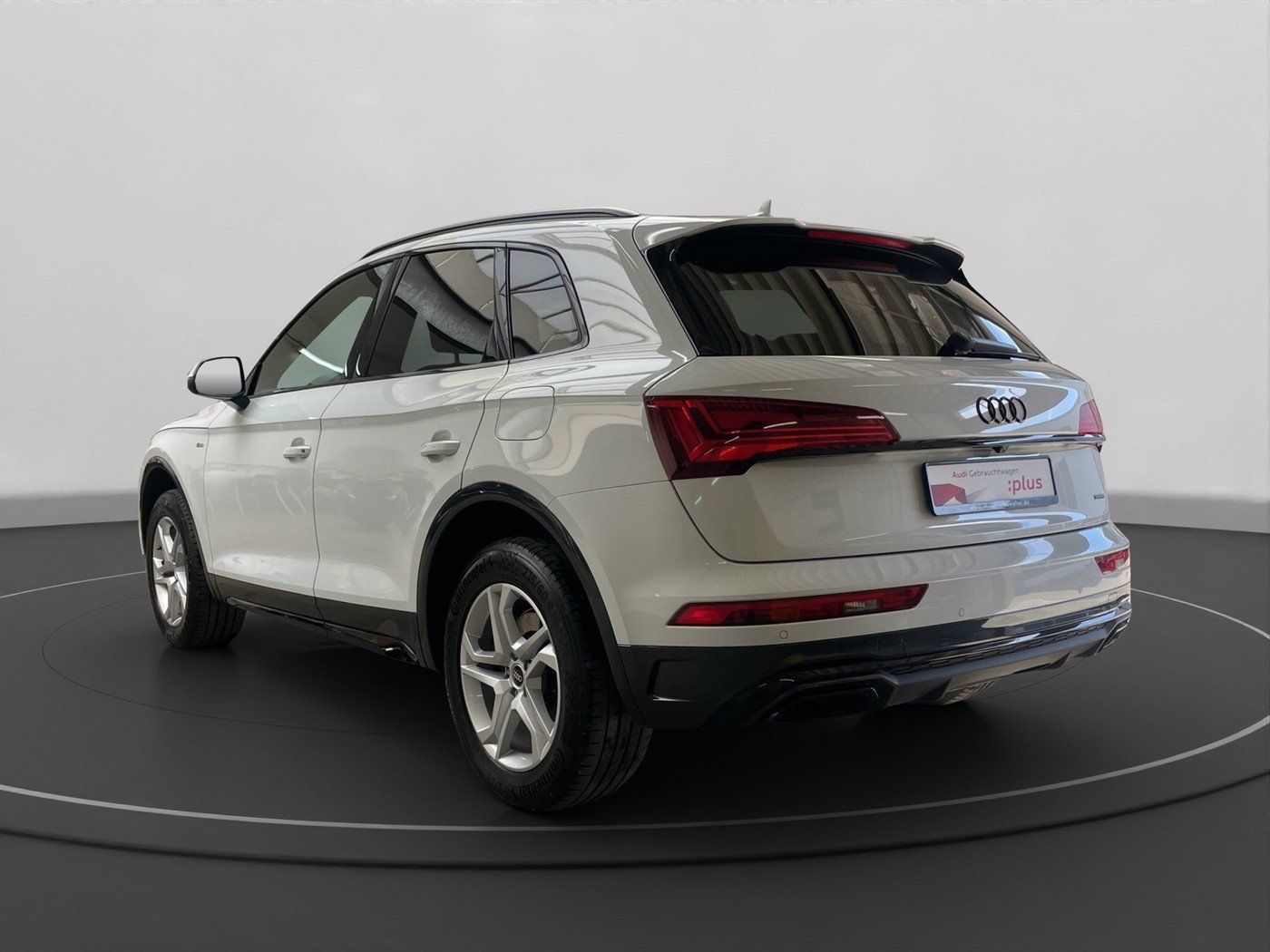 Audi Q5 50 TFSI e quatt. S tronic S line AHK SHZ RFK