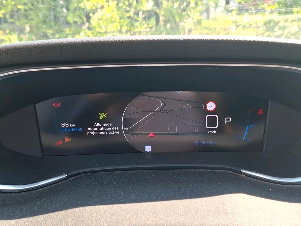 Peugeot 308 Allure Pack 1.2T - Samsaru's Car Outlet