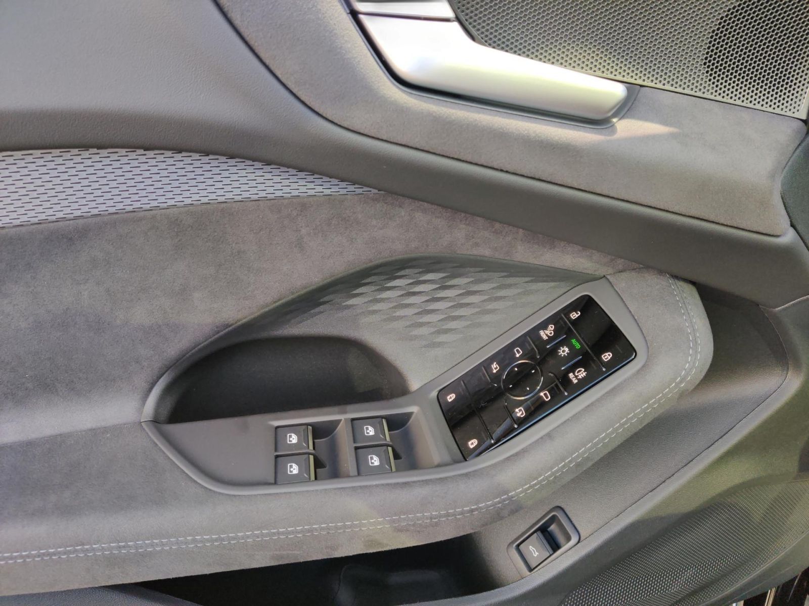 Audi A5 Avant TDI qu. S line S tronic *PANO*MATRIX*