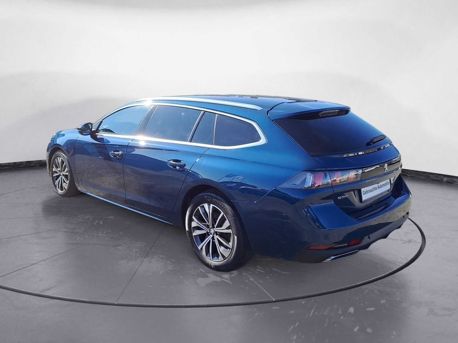 Peugeot 508 BlueHDi 130 EAT8 Allure Pack - Samsaru's Car Outlet