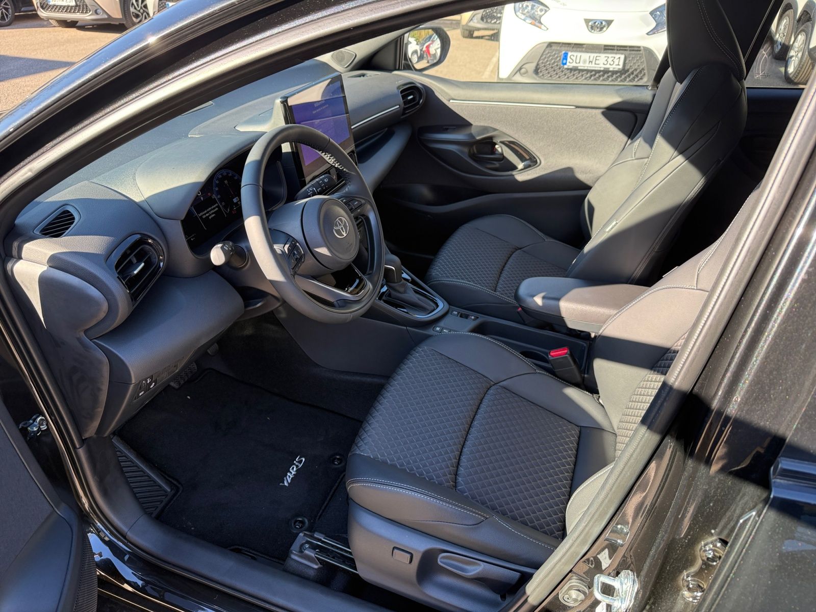 Toyota Yaris 1,5l Hybrid Style,Car Play,PDC