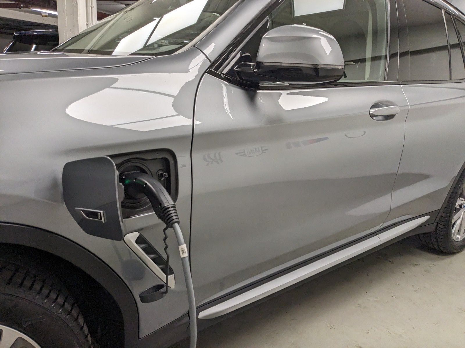 BMW X3 xDrive30e - Samsaru's Car Outlet