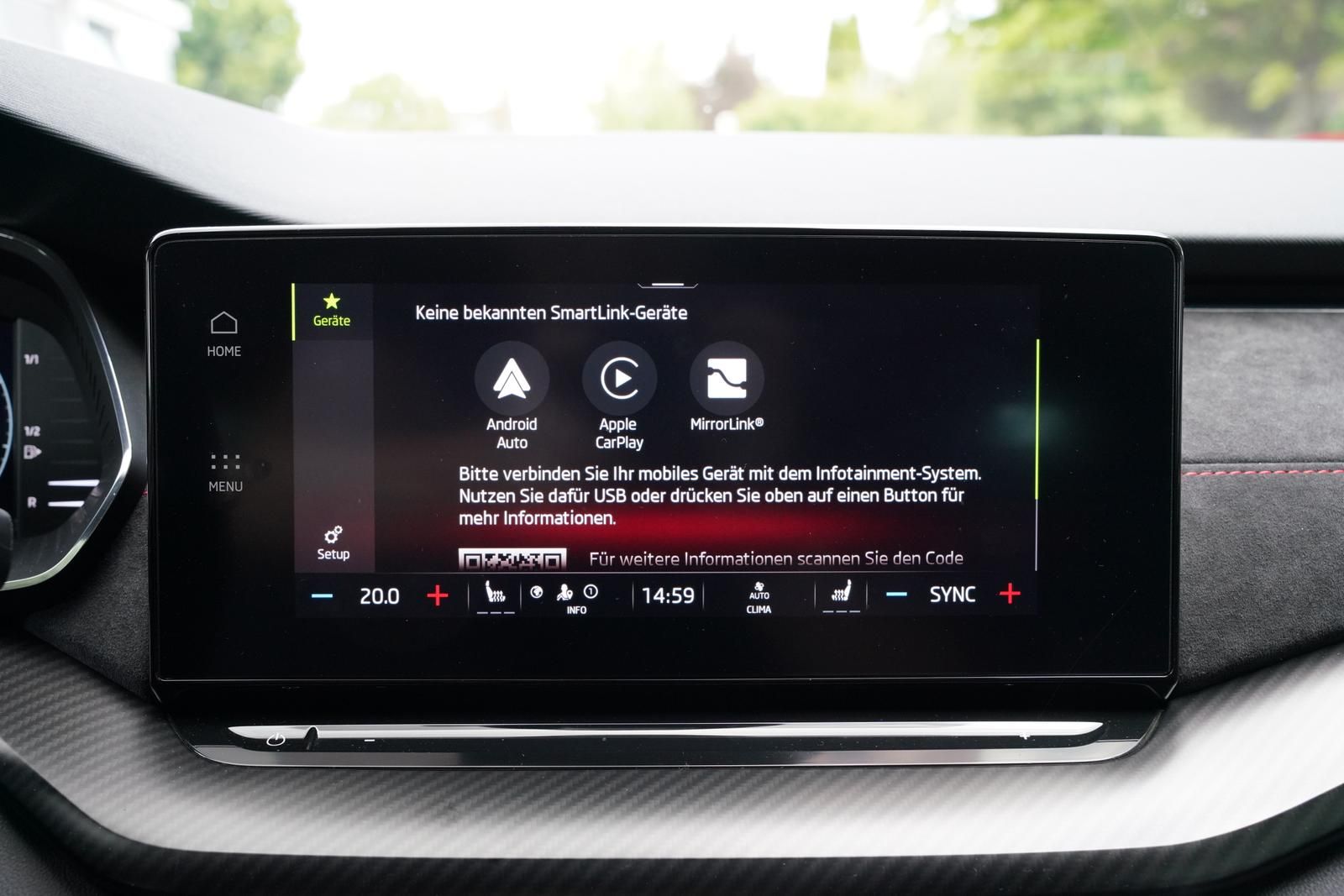 Skoda OCTAVIA COMBI 2.0TSI DSG - Samsaru's Car Outlet