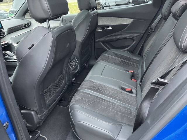 Peugeot 3008 Hybrid 225 e-EAT8 GT Pack 1er Hand