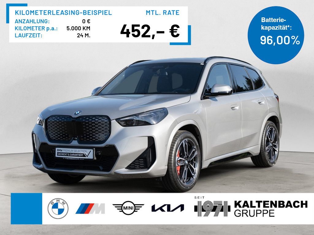 BMW iX1 xDrive30 M-Sport Pro PANO AHK HUD 360° LED