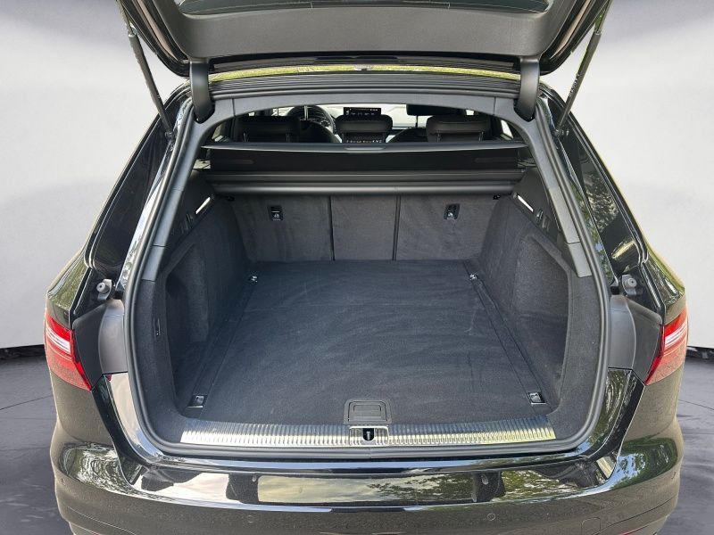 Audi A4 Avant 40 TDI quattro S-line - Samsaru's Car Outlet