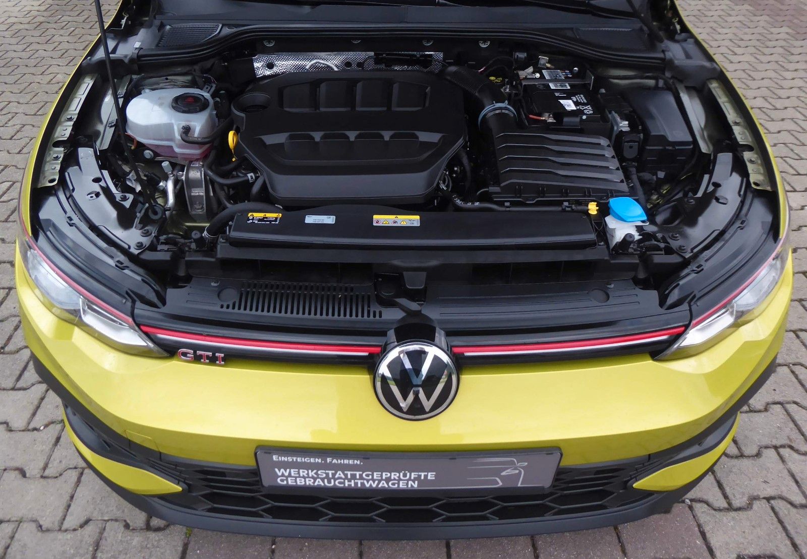 Volkswagen Golf VIII GTI Clubsport - Samsaru's Car Outlet