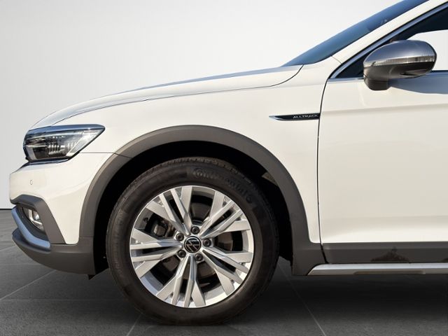 Volkswagen Passat Alltrack 2.0TDI 4M Matrix/AHK/360°/Navi P