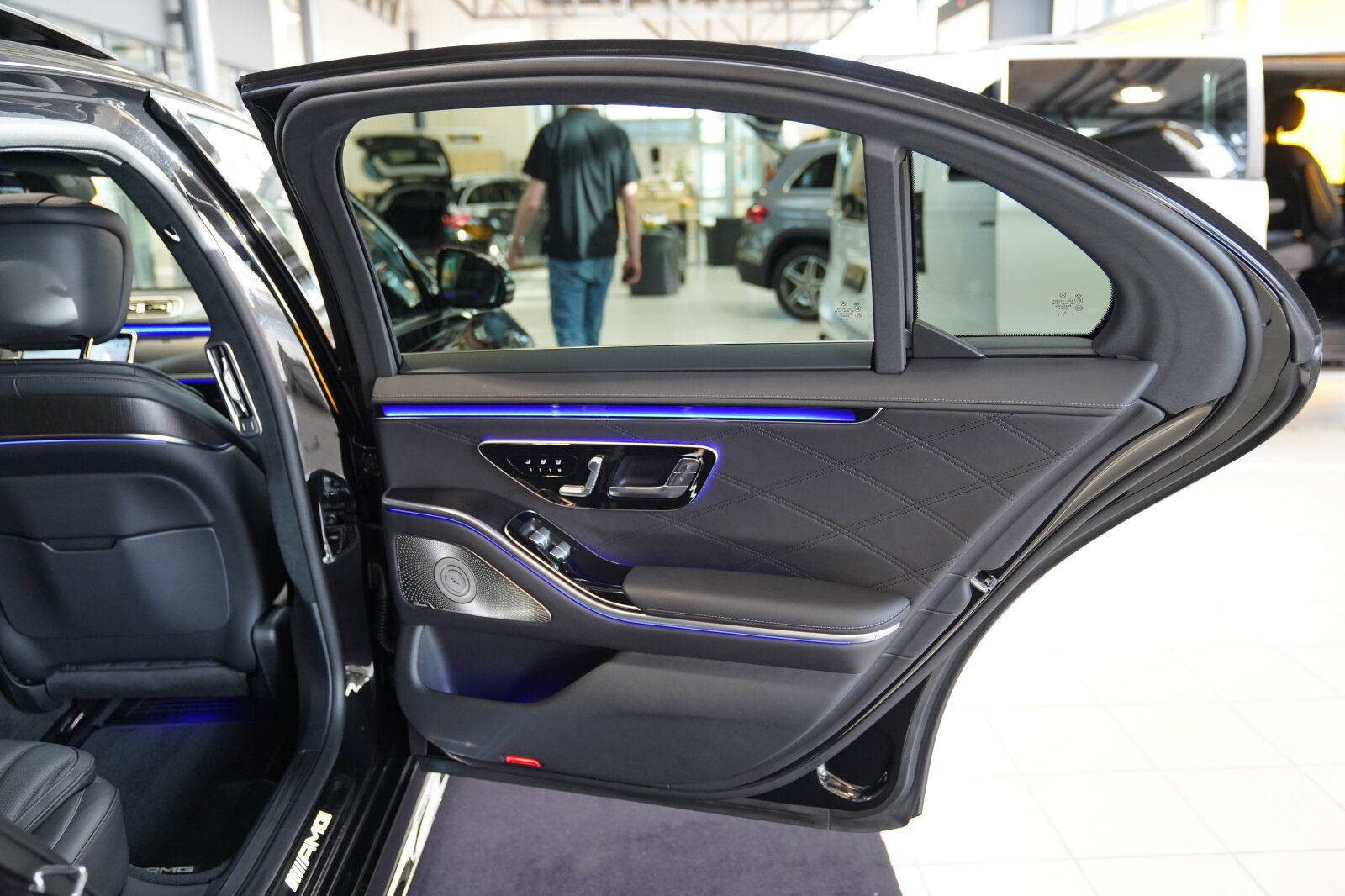 Mercedes-Benz S 63 AMG E Performance Exklusiv Pano AR-Head-up