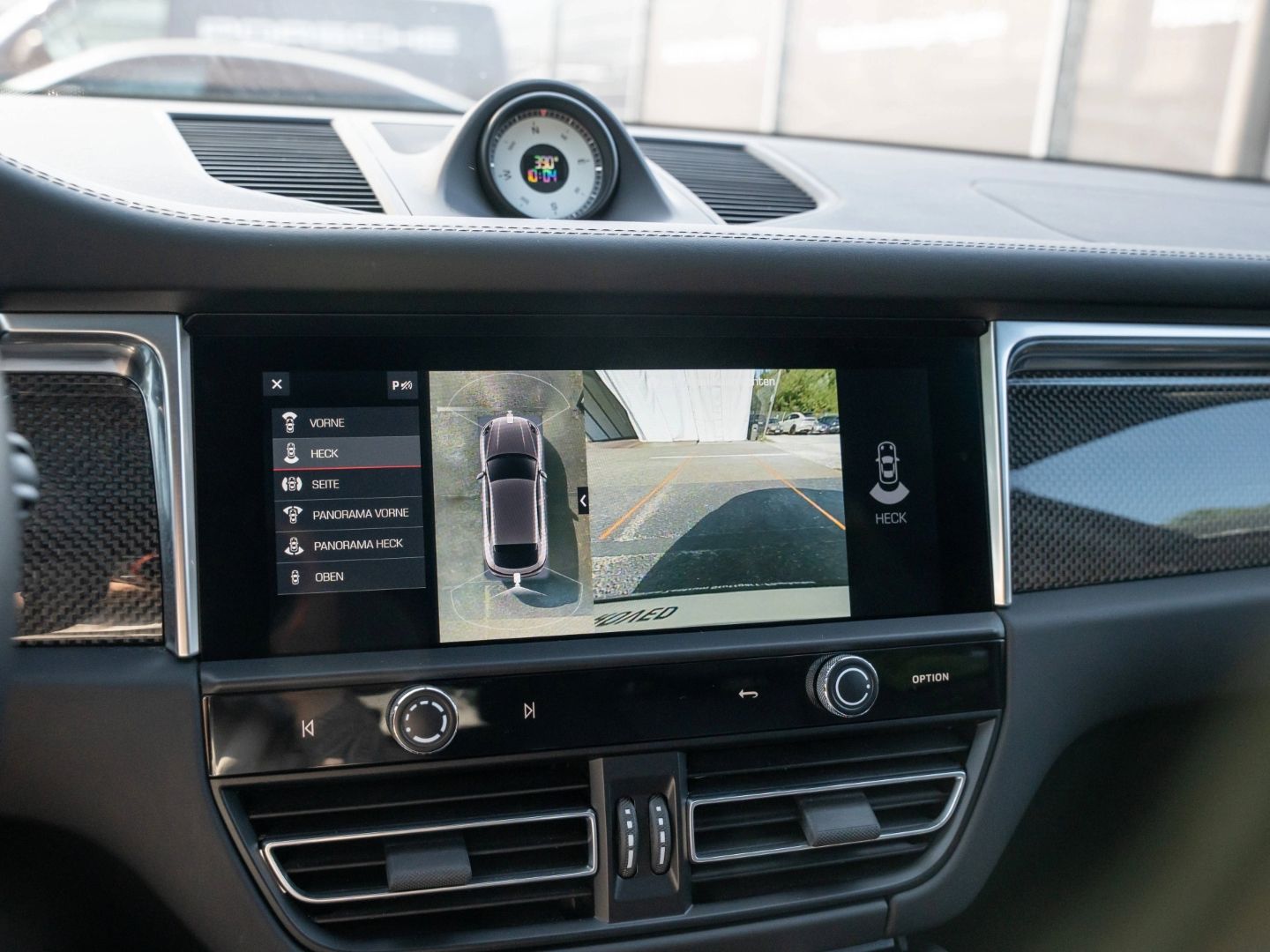 Porsche Macan GTS 21-Zoll AHK BOSE Pano Luft 18-Wege
