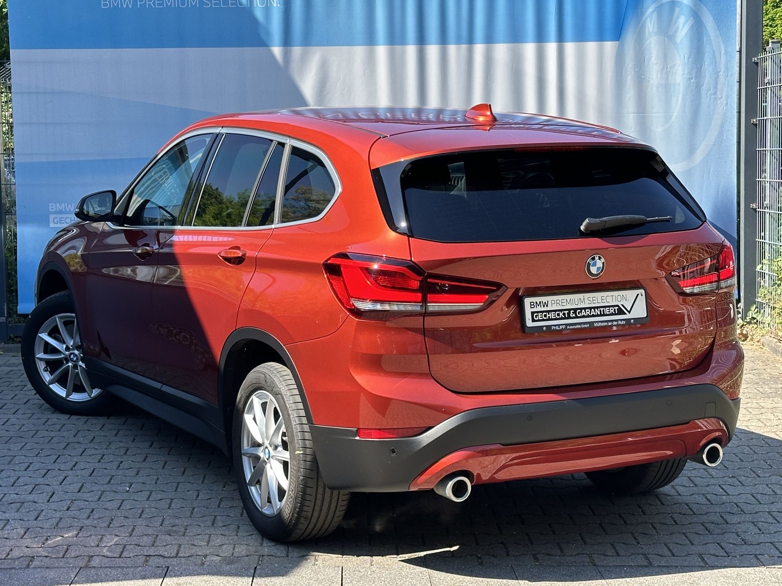 BMW X1 xDrive20i Advantage - Samsaru's Car Outlet
