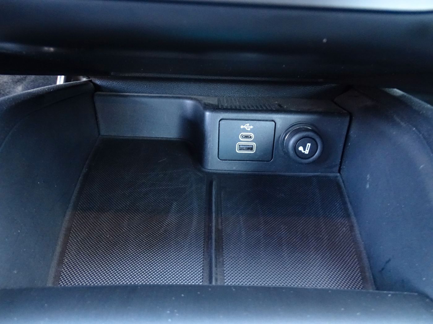 Ford Focus Turnier 1.5 EcoBlue ST-Line ACC+LED+Navi