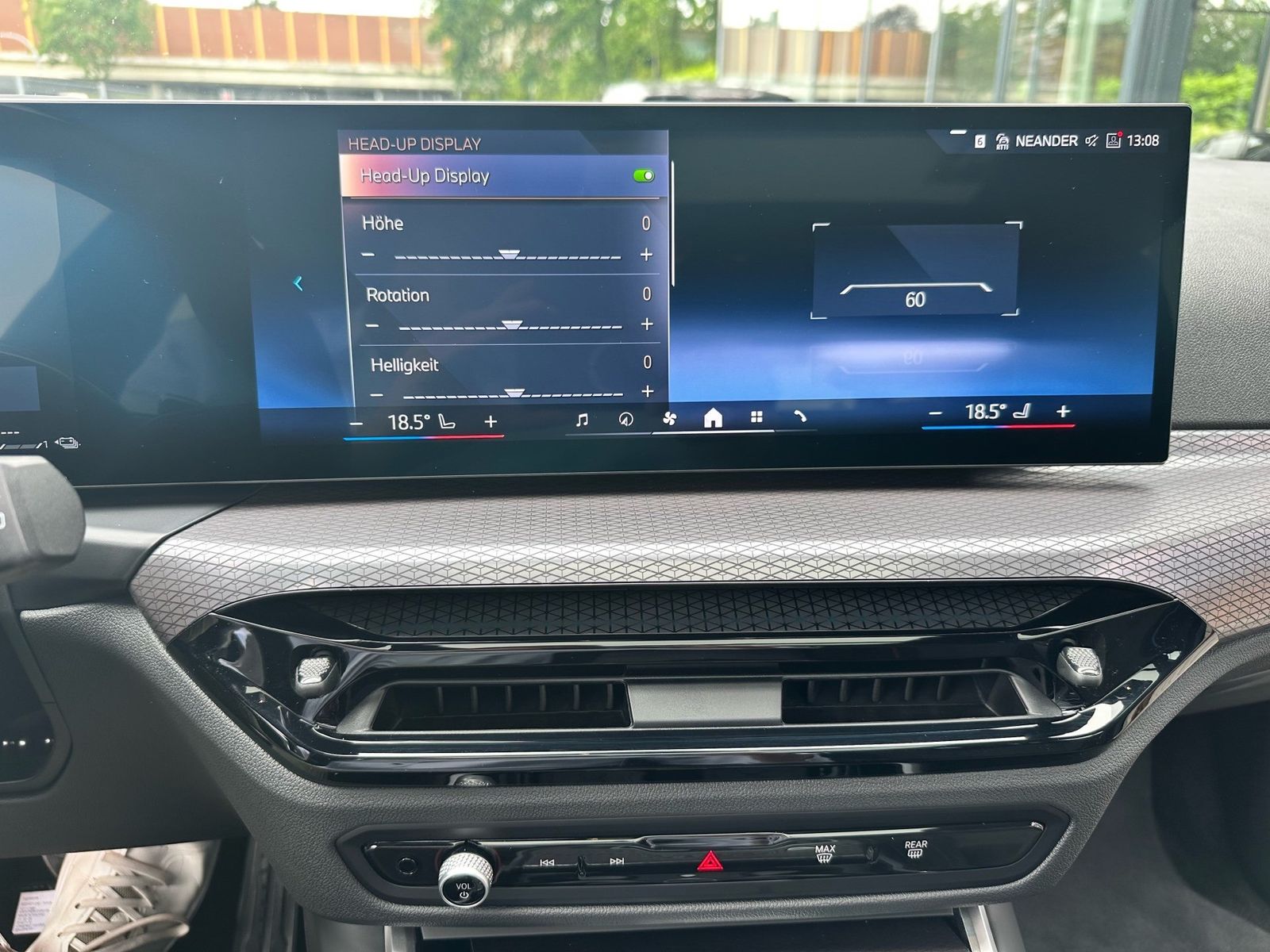 BMW 330e Touring M Sport //Pano H&K Stop&Go AHK