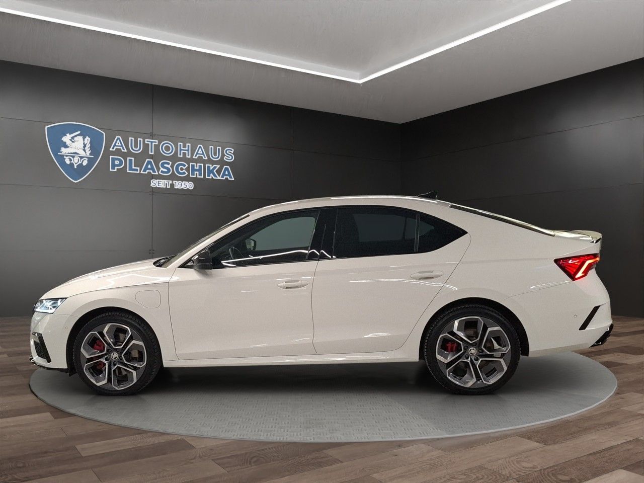 Skoda Octavia Lim 1.4 TSI DSG RS iV CANTON+DCC+KAM+HUD