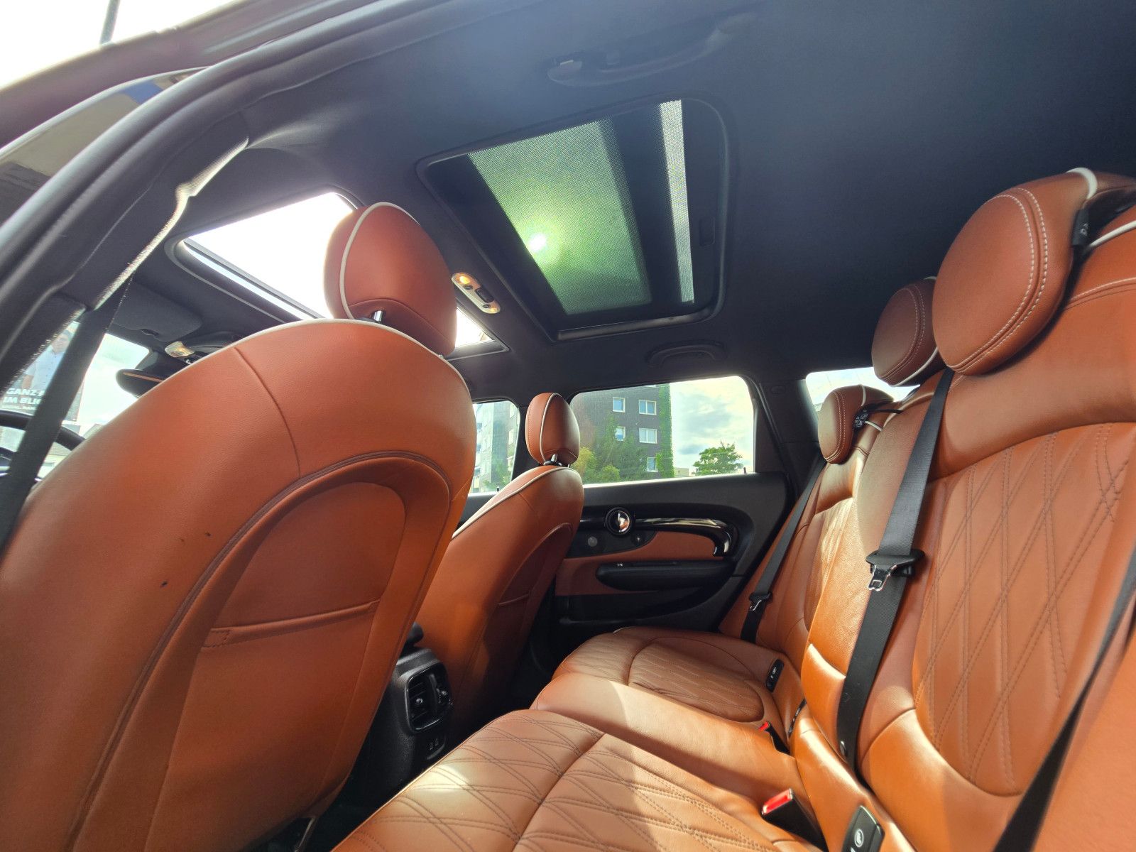 MINI COOPER Clubman MINI Yours - Samsaru's Car Outlet