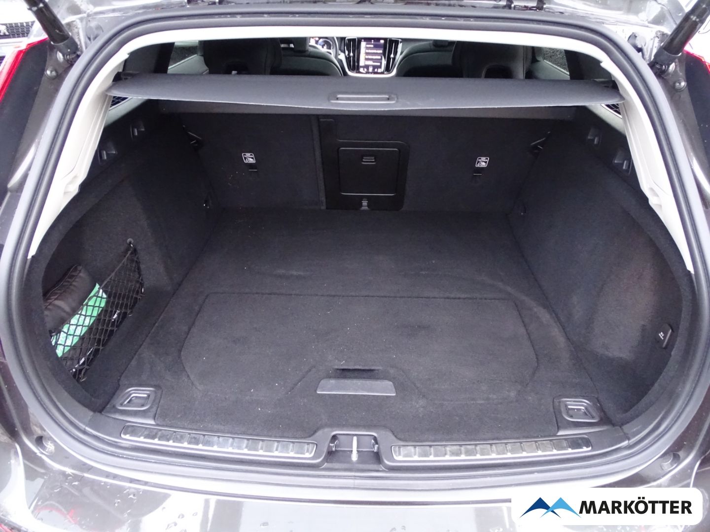 Volvo V60 T8 Plus Bright Recharge AWD/AHK/360°CAM/