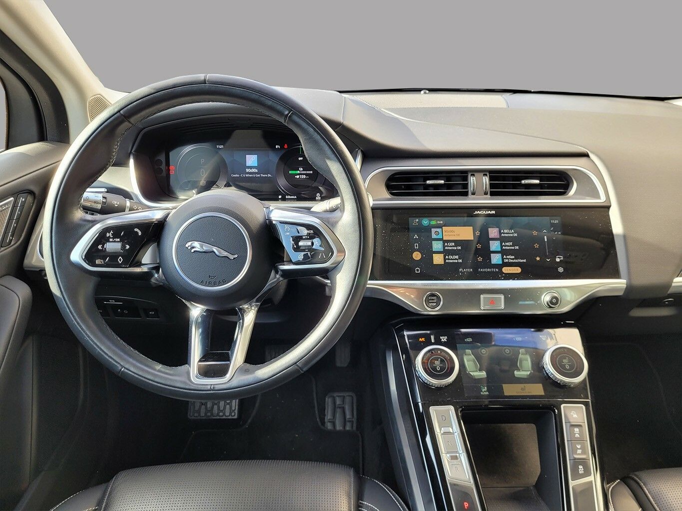 Jaguar I-Pace EV320 SE BLACK STHEIZ AHK