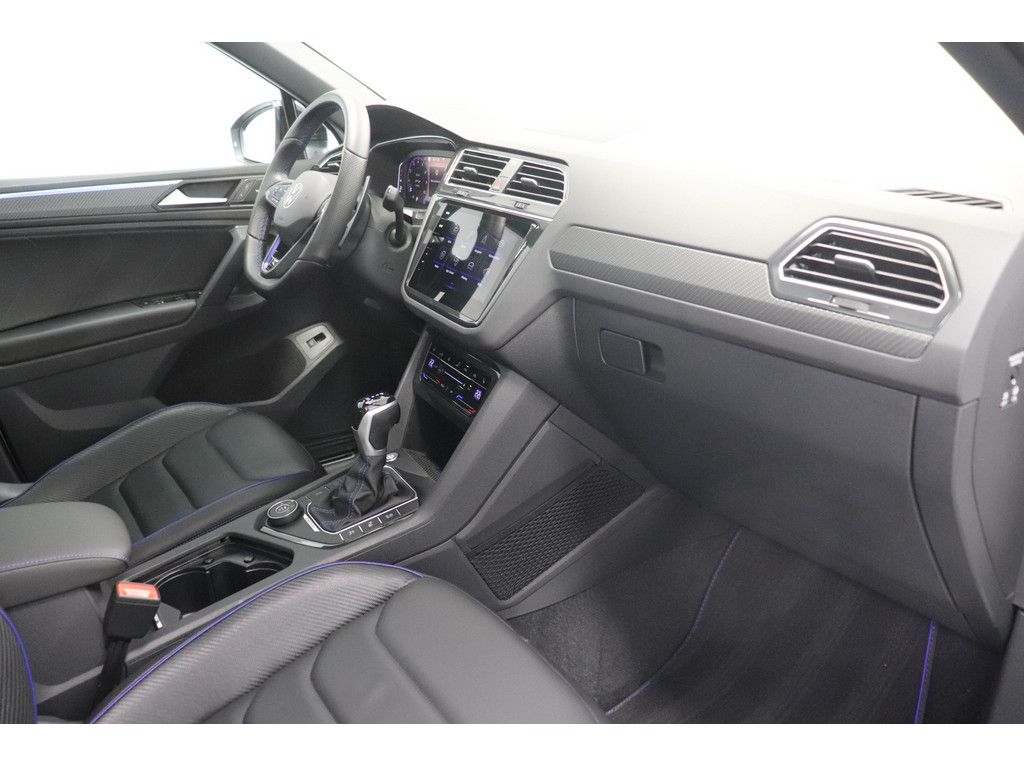 Volkswagen Tiguan R 2.0 TSI 4Motion #HARMAN #Matrix #Panora