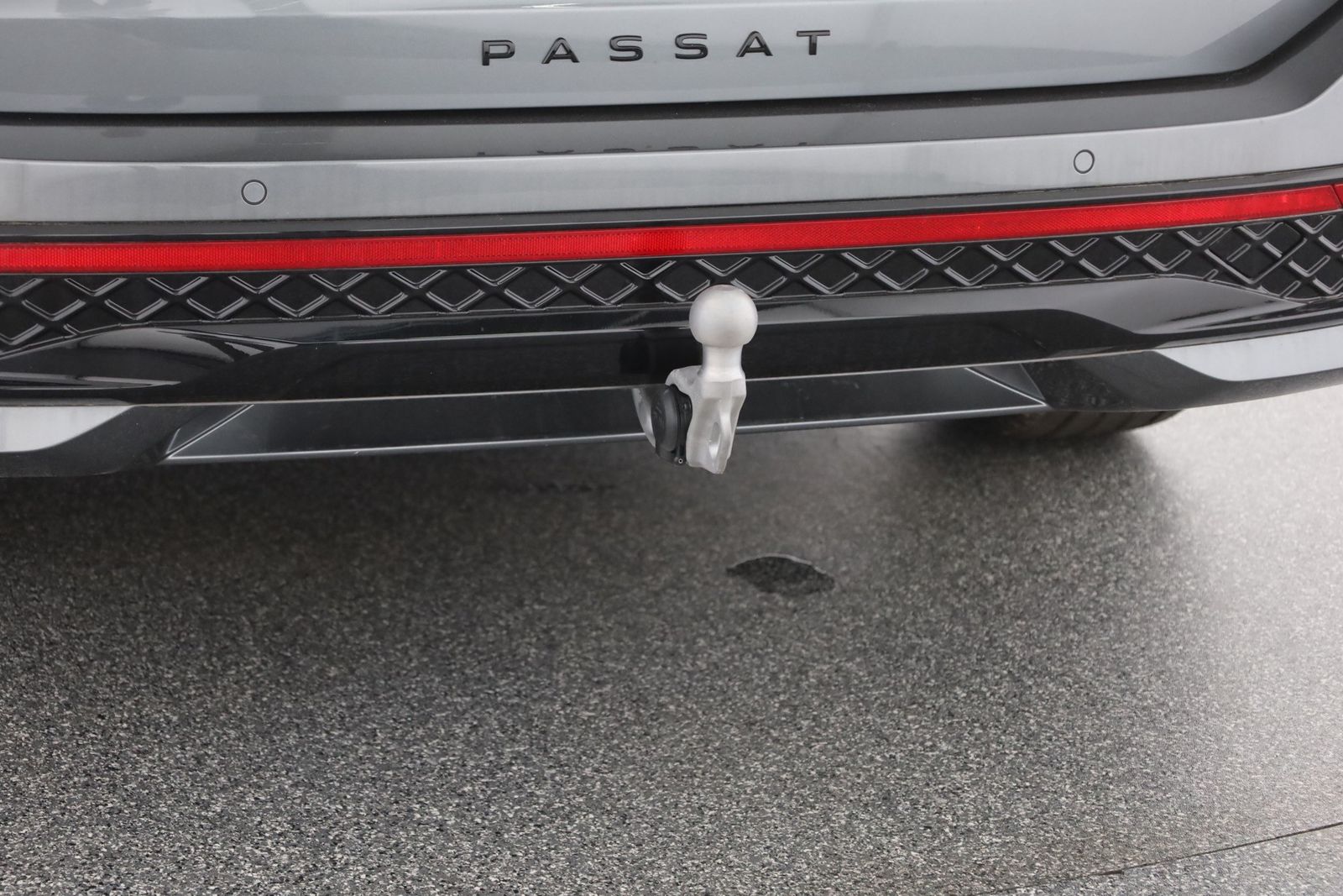 Volkswagen Passat Variant R-Line 2.0 TSI DSG Matrix Pano AH