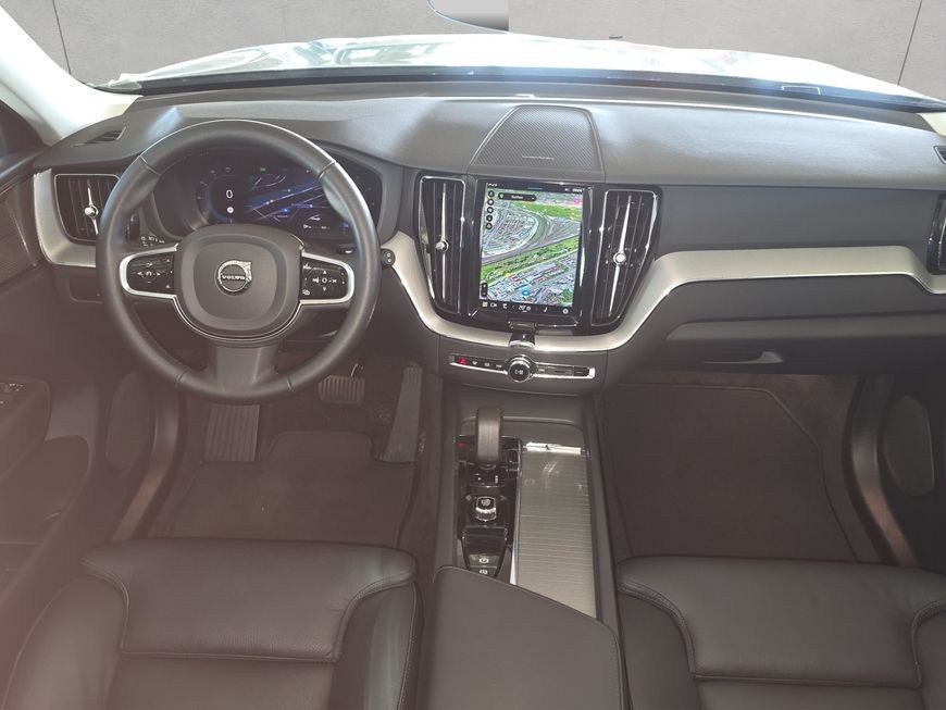 Volvo XC60 B4 D Plus Dark