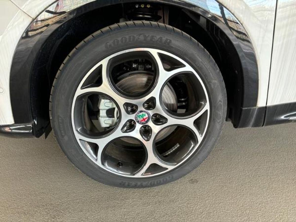 Alfa Romeo Tonale-Ti 1.6D Aut. *Navi*LED*360°Kam*