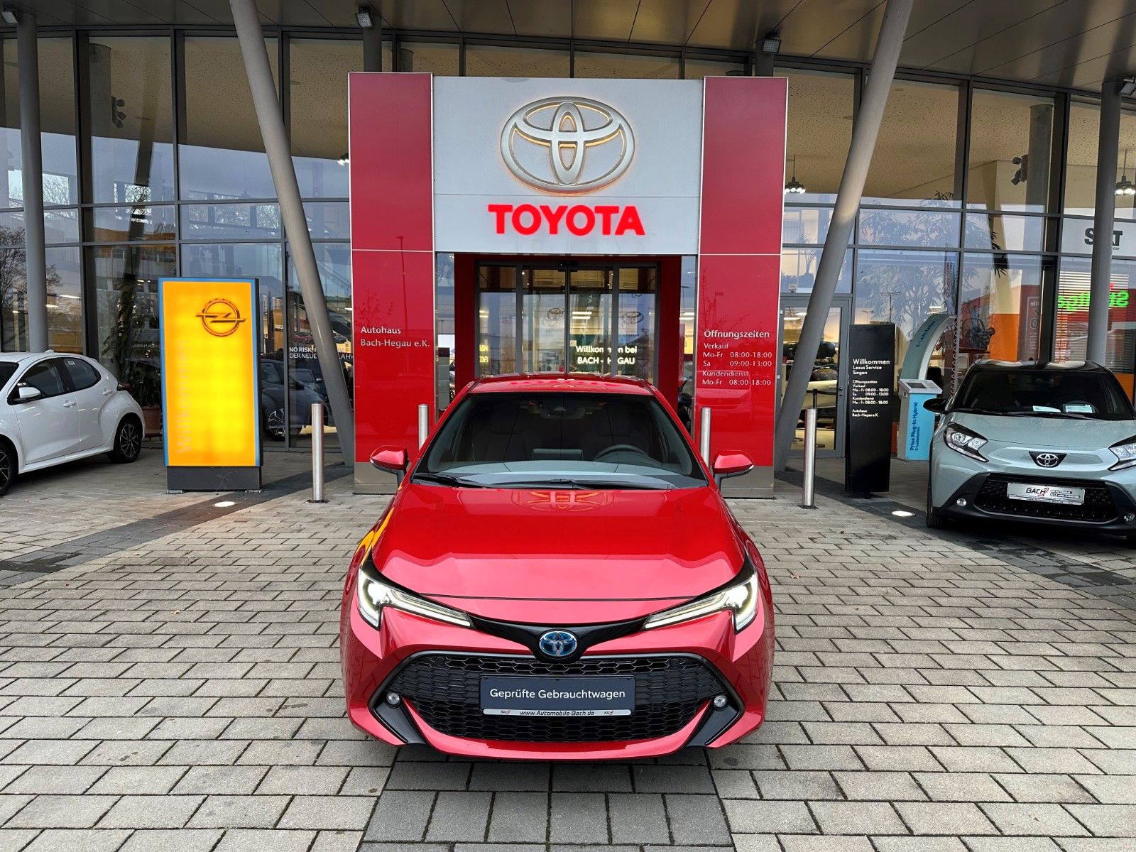 Toyota Corolla 2.0 Hybrid - Samsaru's Car Outlet
