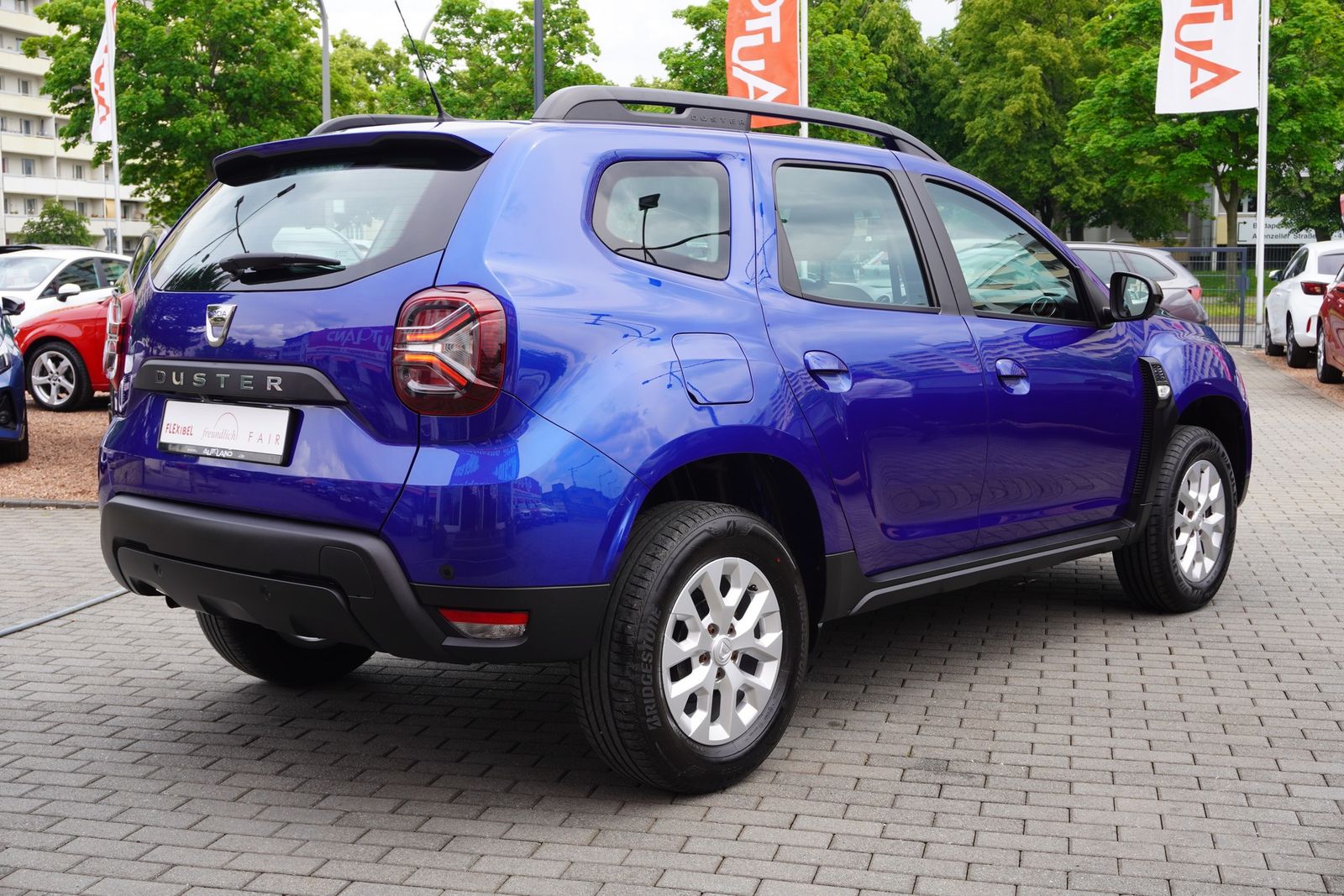 Dacia Duster II 1.0 TCe 90 Comfort - Samsaru's Car Outlet
