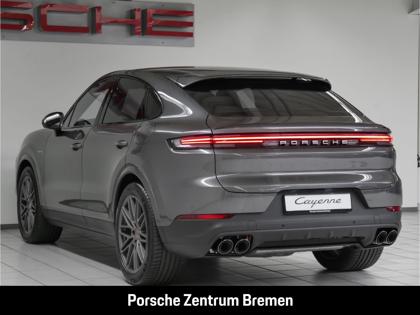Porsche Cayenne S E-Hybrid Coupe AHK PDLS+ HuD Sportsitz