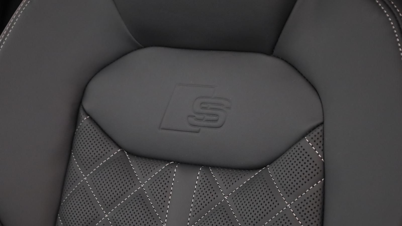 Audi Q7 50 TDI quattro S line