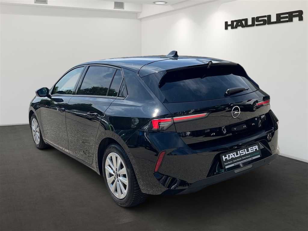 Opel Astra 1.2 Turbo Business - Samsaru's Car Outlet
