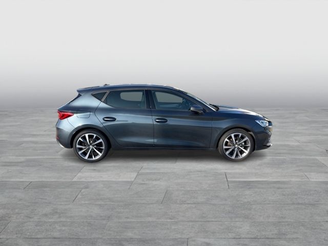 Seat Leon FR 1.5eTSI DSG NAVI AHK KAMERA SHZG LED KLI