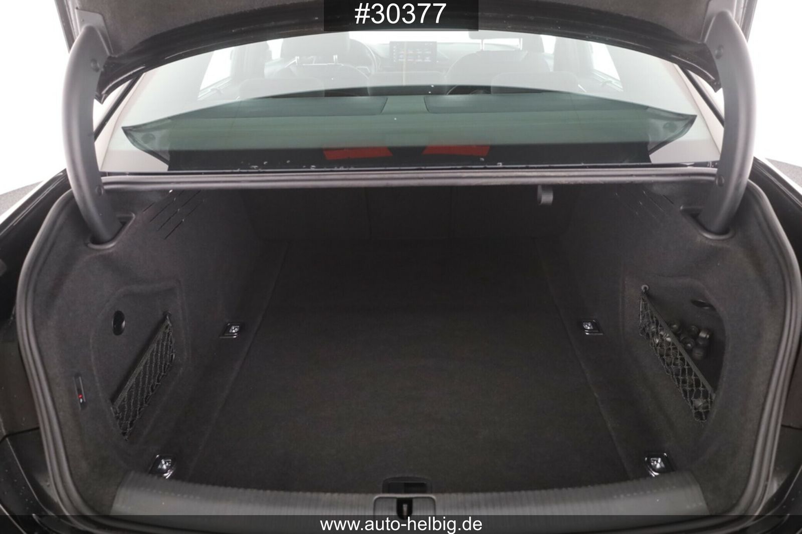 Audi A4 Lim. 40 TDI quattro advanced #Black#AHK#18Z#
