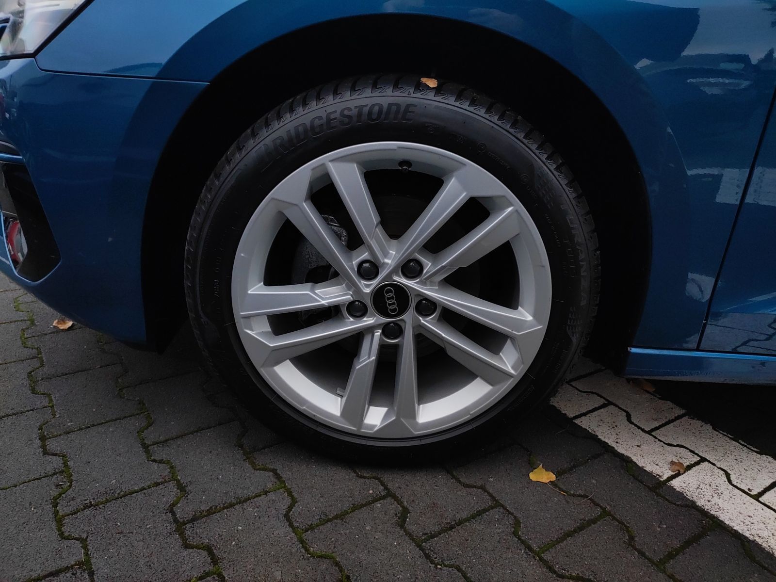 Audi A3 Sportback 30 TFSI S line int. S tronic *AHK*