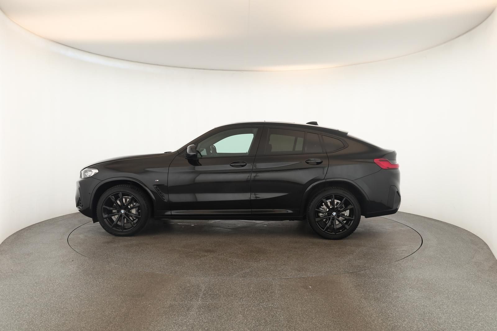 BMW X4 xDrive30d M Sport Matrix Pano NaviPro ACC AHK