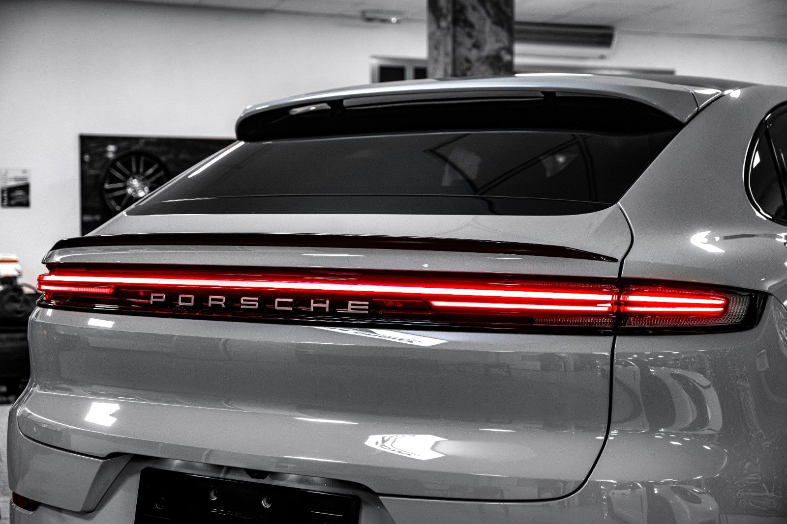Porsche Cyenne E-Hybrid Coupe HUD/BOSE/TV/CHRONO/SPORT/