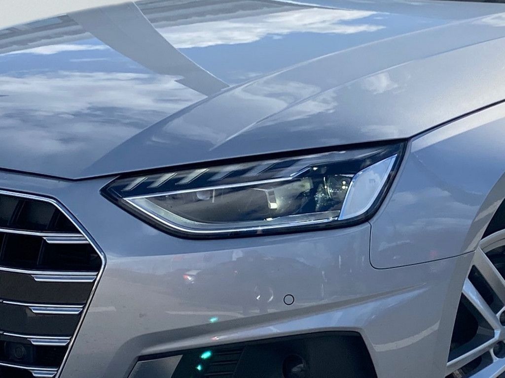 Audi A4 Avant 35 TDI S tronic advanced - Samsaru's Car Outlet