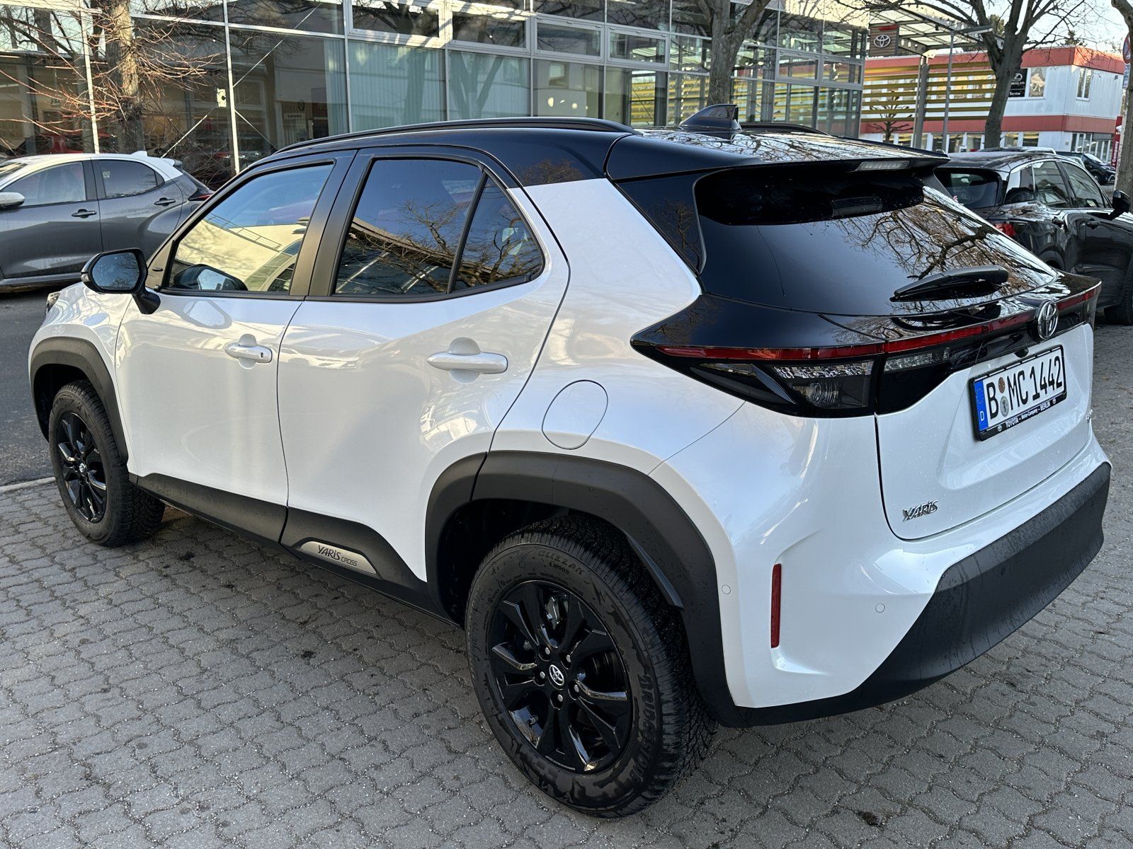 Toyota Yaris Cross 1.5l Hybrid FWD Style Plus + Safety-