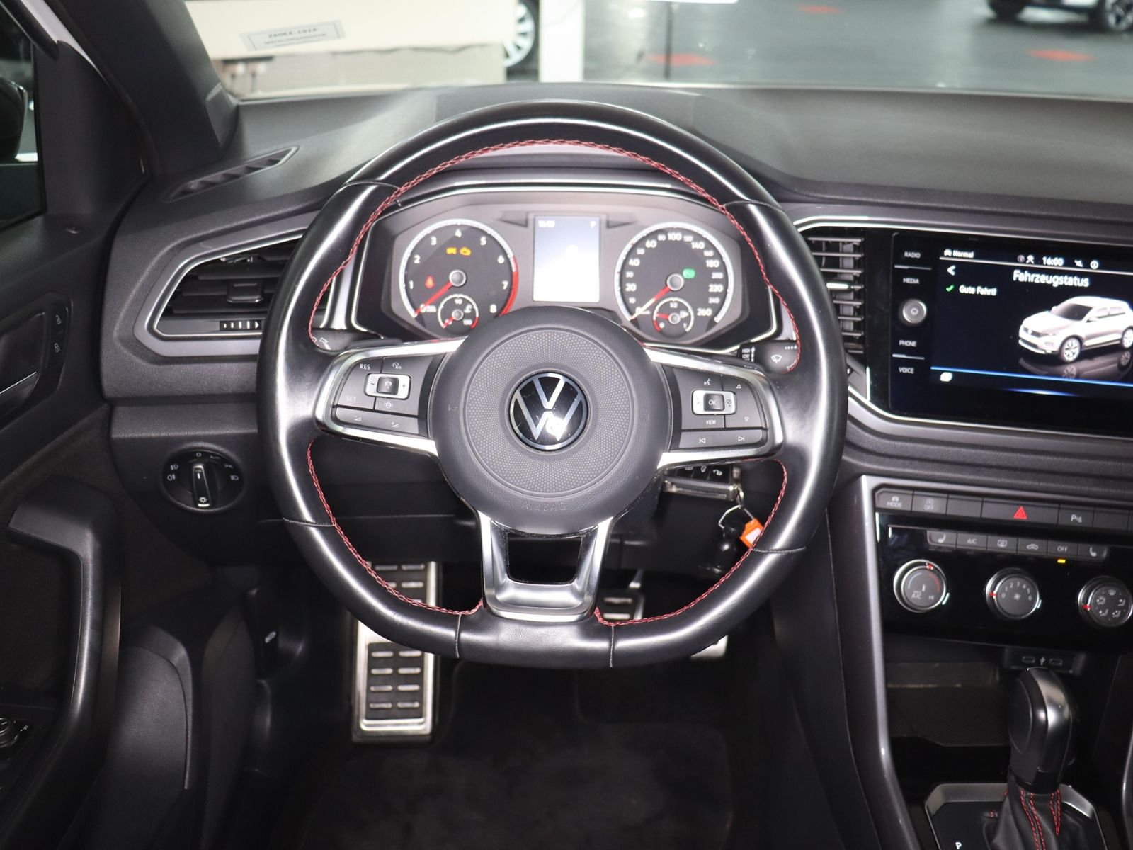 Volkswagen T-ROC 1.5TSI DSG - Samsaru's Car Outlet