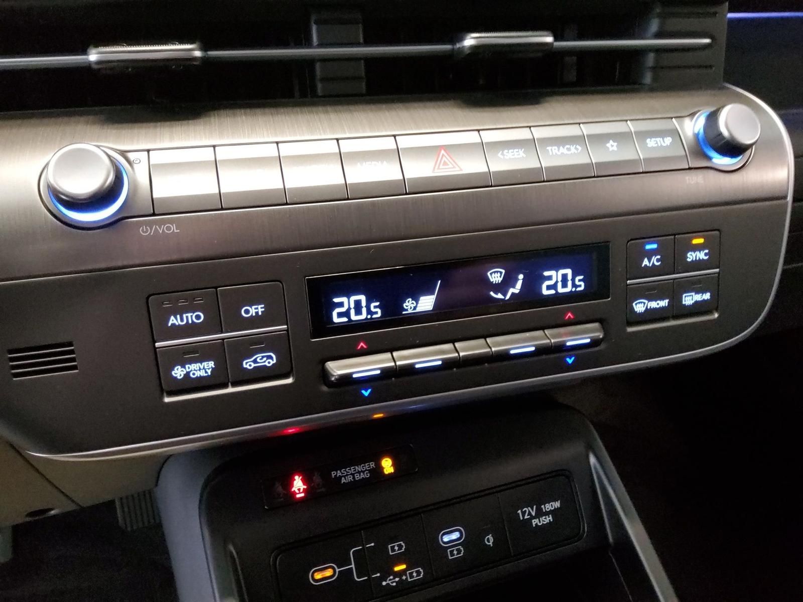 Hyundai Kona 1.6 GDi HYBRID PRIME - Samsaru's Car Outlet