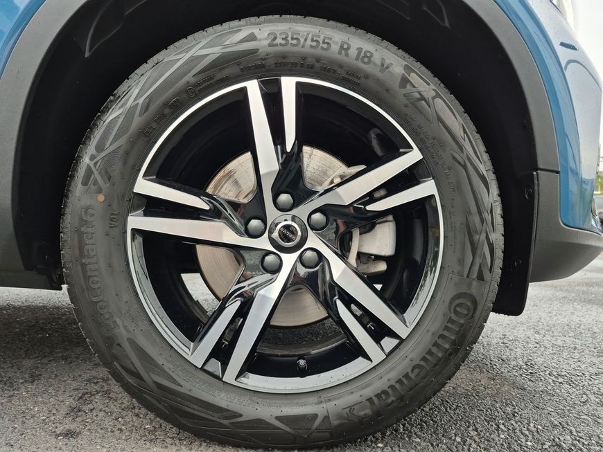 Volvo XC40 B3 Plus Dark - Samsaru's Car Outlet
